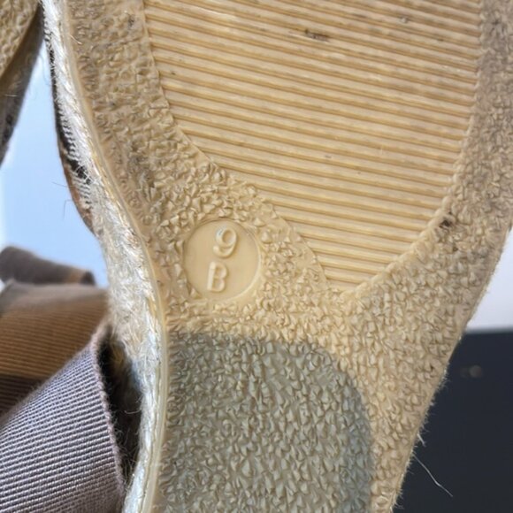 COACH women’s MILA LACE UP SANDAL SIZE 9B Khaki/Gold wedge open toe ankle strap - Picture 11 of 13